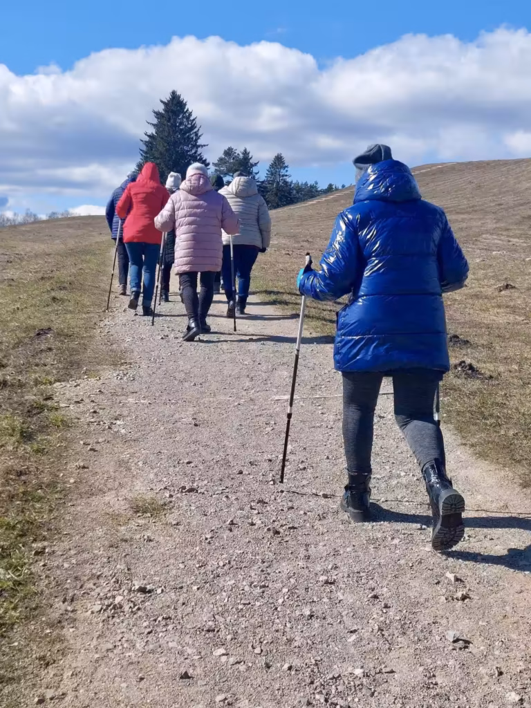 „Olimpiko“ bendruomenės žygis gamtoje